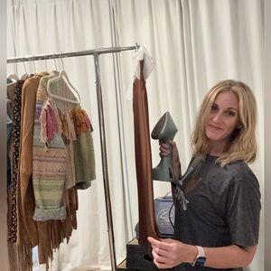 Meet your Posher, Caitlyn